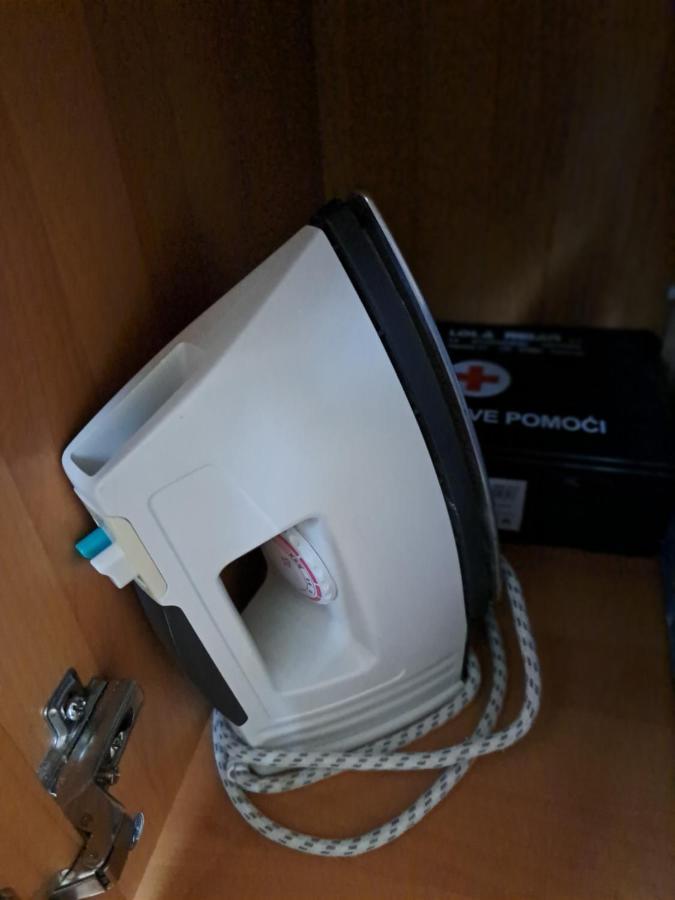 Apartment Erika Fužine エクステリア 写真