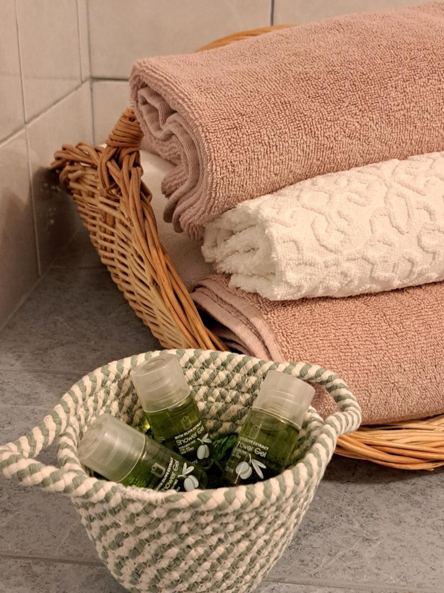 Apartment Erika Fužine エクステリア 写真